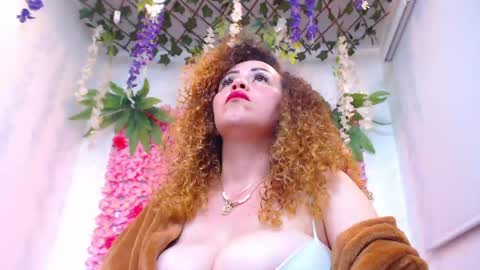 Risitos De Oro online show from May 15, 2026, 11:45 pm