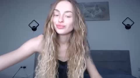 Rita online show from December 2, 2025, 9:03 am