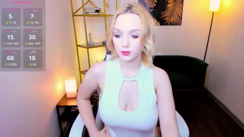 Snapshot of rita_sun_ chatting on November 11, 2025, 10:26 am Rita 3 online show from November 11, 2025, 10:26 am