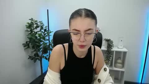 Snapshot of ritaneer chatting on February 1, 2026, 9:08 am ritaneer online show from February 1, 2026, 9:08 am