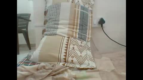 Snapshot of rithviksins chatting on January 6, 2026, 5:44 am rithviksins online show from January 6, 2026, 5:44 am