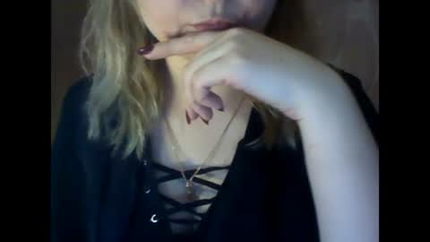 Snapshot of riveramaureen chatting on January 6, 2025, 6:25 am RiveraMaureen online show from January 6, 2025, 6:25 am