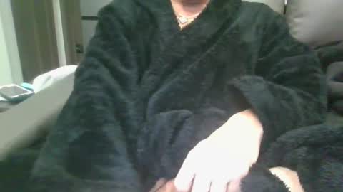 Snapshot of riverbend44 chatting on January 5, 2025, 1:03 am riverbend44 online show from January 5, 2025, 1:03 am