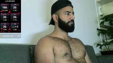 Snapshot of roa32sebas chatting on December 10, 2024, 6:38 pm SebasRoa online show from December 10, 2024, 6:38 pm