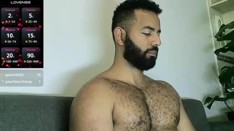 Snapshot of roa32sebas chatting on December 23, 2024, 6:05 pm SebasRoa online show from December 23, 2024, 6:05 pm