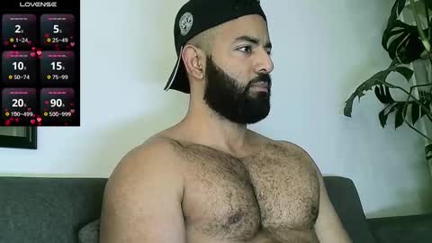 Snapshot of roa32sebas chatting on October 1, 2025, 3:07 pm SebasRoa online show from October 1, 2025, 3:07 pm