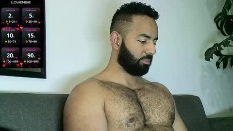 Snapshot of roa32sebas chatting on October 16, 2025, 5:03 pm SebasRoa online show from October 16, 2025, 5:03 pm