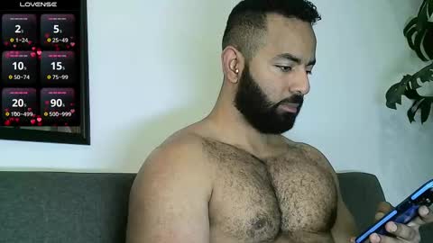 Snapshot of roa32sebas chatting on October 17, 2025, 3:25 pm SebasRoa online show from October 17, 2025, 3:25 pm