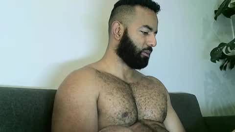 Snapshot of roa32sebas chatting on November 13, 2025, 6:51 pm SebasRoa online show from November 13, 2025, 6:51 pm