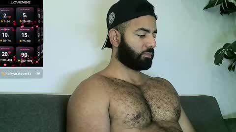 Snapshot of roa32sebas chatting on December 16, 2025, 2:44 pm SebasRoa online show from December 16, 2025, 2:44 pm