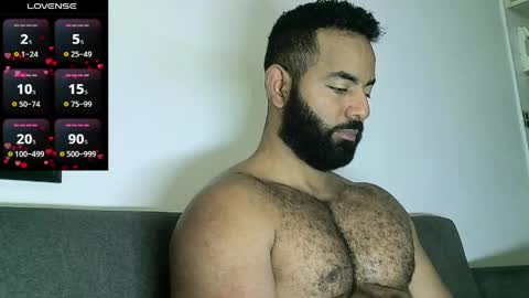 Snapshot of roa32sebas chatting on April 22, 2026, 4:30 pm SebasRoa online show from April 22, 2026, 4:30 pm