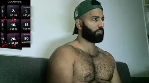 Snapshot of roa32sebas chatting on May 19, 2026, 5:30 pm SebasRoa online show from May 19, 2026, 5:30 pm