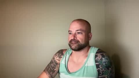 roadking1122 online show from October 18, 2025, 8:26 am