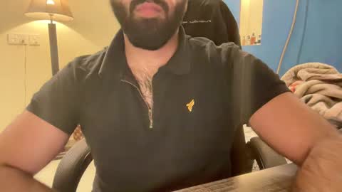 Snapshot of roamexotic chatting on December 11, 2024, 10:49 pm roamexotic online show from December 11, 2024, 10:49 pm