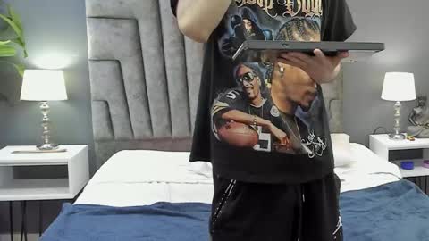 Roan Birkin online show from January 31, 2025, 1:54 am