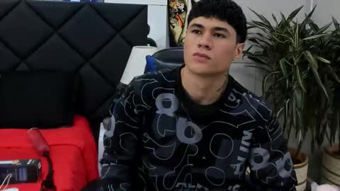 Roan Birkin online show from March 24, 2026, 7:30 pm