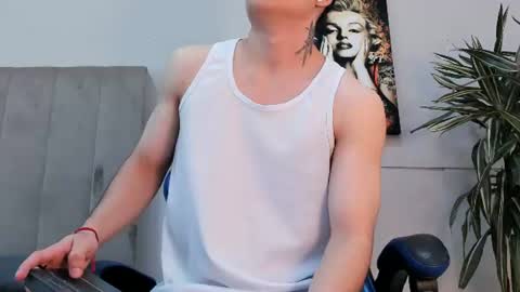 Roan Birkin online show from July 9, 2026, 8:02 pm