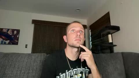 Snapshot of rob_ryder chatting on May 19, 2026, 1:33 am rob ryder online show from May 19, 2026, 1:33 am