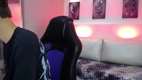 Robbin online show from November 25, 2025, 5:18 am