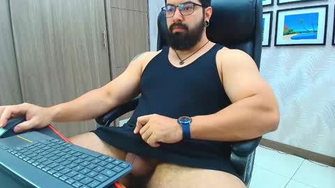 Snapshot of robby_k chatting on February 2, 2026, 3:38 am Robby online show from February 2, 2026, 3:38 am