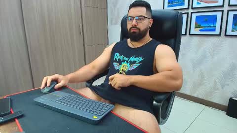 Snapshot of robby_k chatting on February 10, 2026, 12:26 am Robby online show from February 10, 2026, 12:26 am