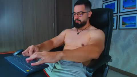Robby online show from June 15, 2026, 10:23 pm