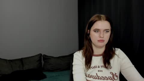 Lisa and Robert  i am online all days 900 am GMT3   online show from December 25, 2024, 1:51 pm