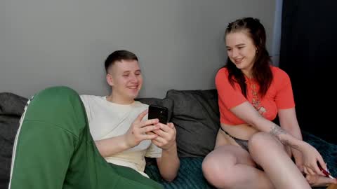 Lisa and Robert  i am online all days 900 am GMT3   online show from February 2, 2025, 6:58 am