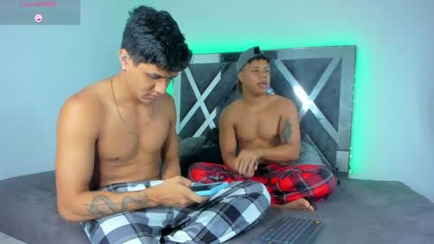 Robert Miller And Mael Thompson  online show from April 2, 2026, 12:30 am