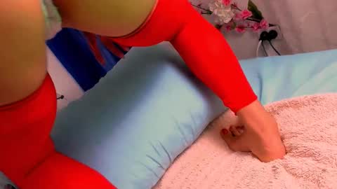 Snapshot of roberts_kloe chatting on September 14, 2025, 4:39 pm Roberts kloe online show from September 14, 2025, 4:39 pm