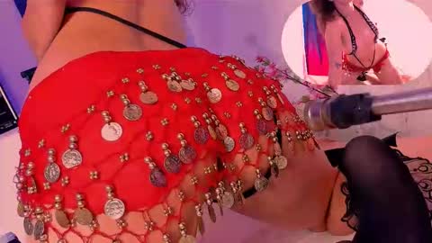 Snapshot of roberts_kloe chatting on September 23, 2025, 4:43 pm Roberts kloe online show from September 23, 2025, 4:43 pm