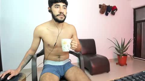 Snapshot of roberx_12 chatting on February 17, 2025, 11:02 am roberx_12 online show from February 17, 2025, 11:02 am