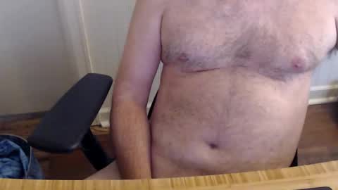 Snapshot of robidan6923 chatting on October 24, 2025, 3:30 pm robidan6923 online show from October 24, 2025, 3:30 pm