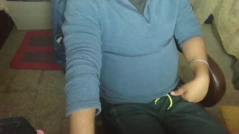 Snapshot of robin2010ken_ chatting on December 2, 2025, 9:14 am robin online show from December 2, 2025, 9:14 am