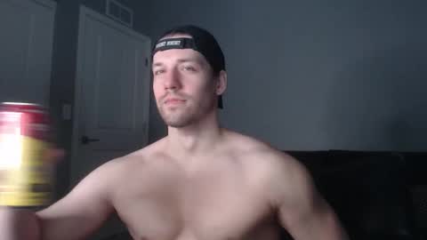 Snapshot of robknocks chatting on February 17, 2026, 12:18 am Rob Knocks online show from February 17, 2026, 12:18 am