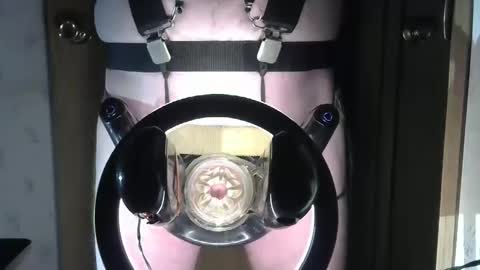 Robodickmilker online show from February 7, 2025, 9:37 pm