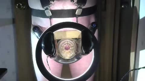 Robodickmilker online show from November 9, 2025, 4:55 am