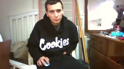 Snapshot of robwit8 chatting on December 27, 2024, 6:31 pm Rob witha 8 online show from December 27, 2024, 6:31 pm