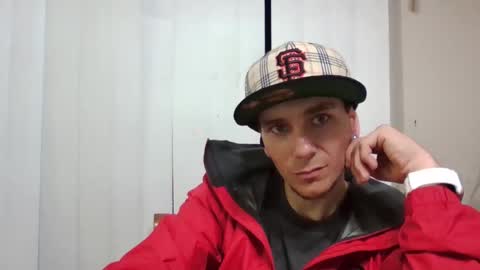 Snapshot of robwit8 chatting on December 28, 2024, 4:30 am Rob witha 8 online show from December 28, 2024, 4:30 am