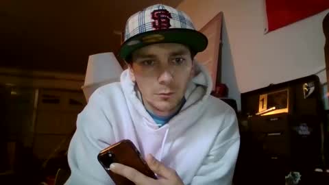 Snapshot of robwit8 chatting on January 29, 2025, 9:23 am Rob witha 8 online show from January 29, 2025, 9:23 am