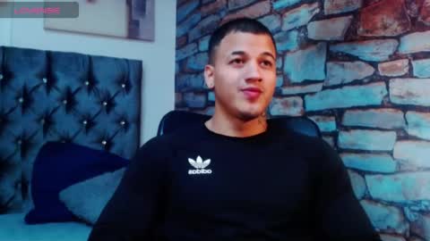 rocco_santos online show from October 16, 2025, 12:22 am