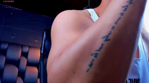 rocco_santos online show from July 28, 2026, 12:59 pm