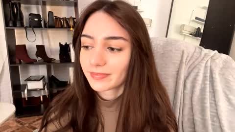 Snapshot of rochelgloff chatting on November 22, 2025, 10:03 am Marry online show from November 22, 2025, 10:03 am