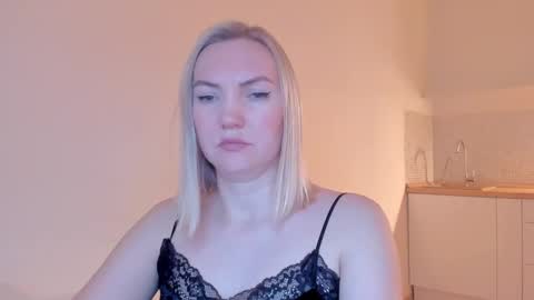 rock__baby online show from February 2, 2025, 6:31 pm