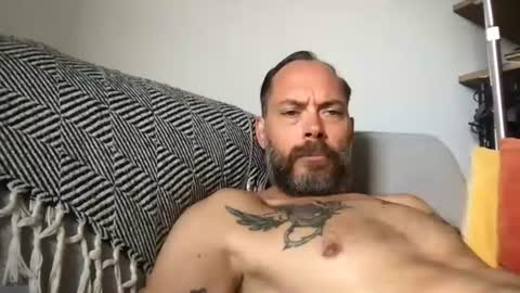 Snapshot of rockabilly_ chatting on August 9, 2026, 6:35 pm rockabilly_ online show from August 9, 2026, 6:35 pm