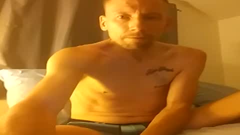 Snapshot of rockhardcloudy chatting on July 26, 2026, 10:11 am rockhardcloudy online show from July 26, 2026, 10:11 am