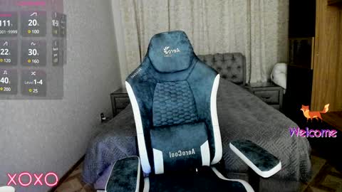 Snapshot of rocky_foxy chatting on December 1, 2024, 9:37 pm Rockel online show from December 1, 2024, 9:37 pm