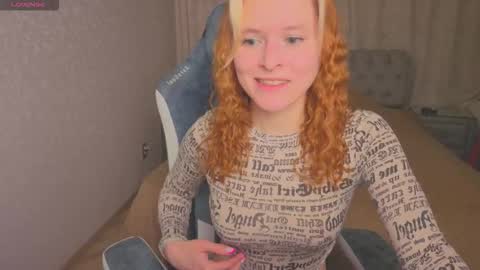 Snapshot of rocky_foxy chatting on September 14, 2025, 8:19 pm Rockel online show from September 14, 2025, 8:19 pm