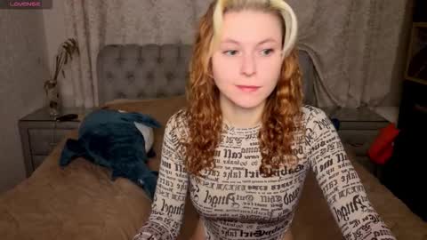 Snapshot of rocky_foxy chatting on November 30, 2025, 10:47 pm Rockel online show from November 30, 2025, 10:47 pm