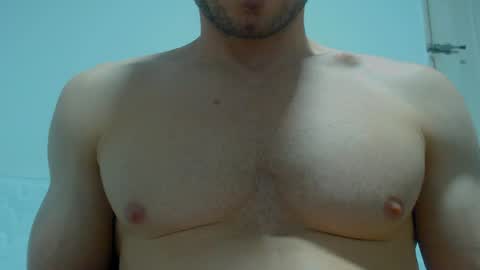 Snapshot of rocky_muscle chatting on May 21, 2026, 12:39 am rocky muscle online show from May 21, 2026, 12:39 am